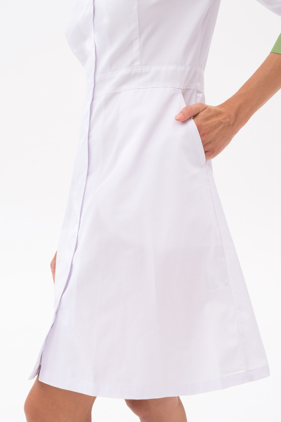 Халат МИРАЖ белый/зеленый тк. Оптима Хал 857  (ЧЗ)